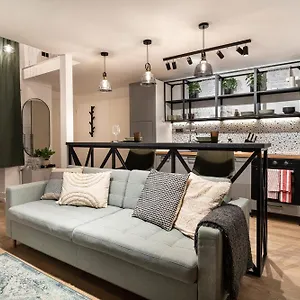  Apartment Opera 18