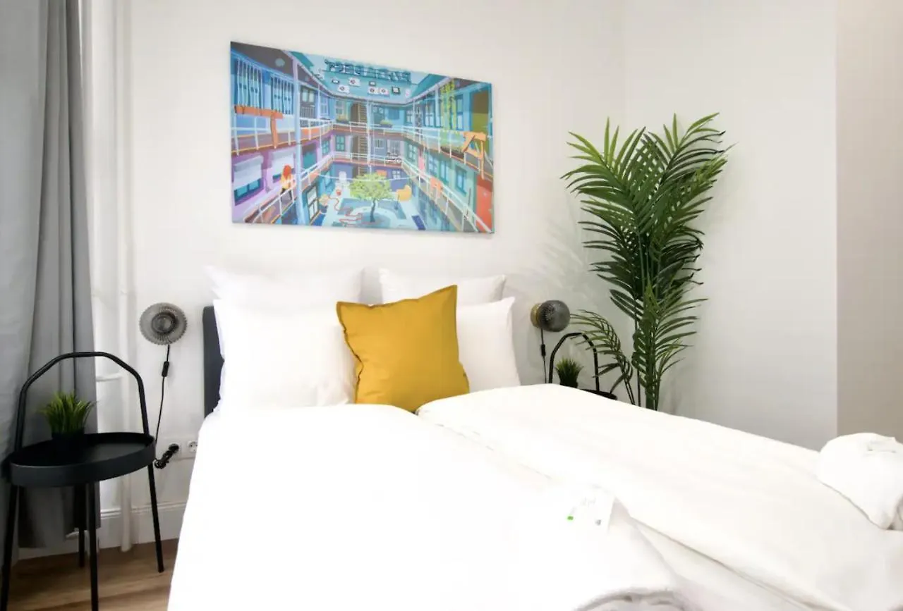 Studio Apartments By Hi5- Apartment In Downtown Budapesta